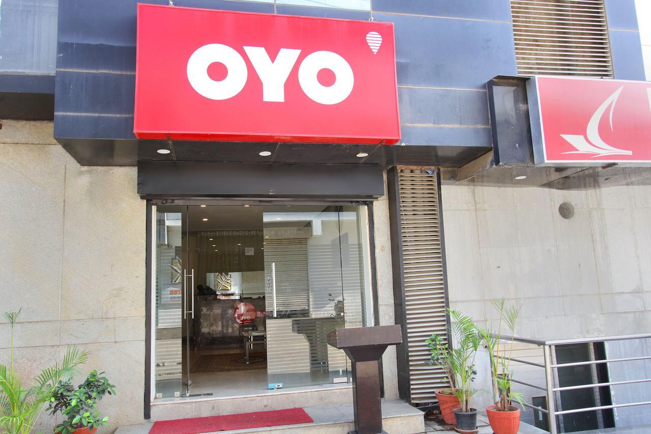 Oyo 7463 Leo Suites Bangalore Eksteriør billede